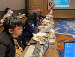 Hadapi Tahun Politik, AJI Bekali Penyiar Radio Cek Fakta
