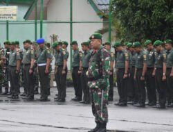 Pimpin Upacara 17 an, Danrem 041/Gamas Sampaikan Amanat Kasad Agar TNI Hadir Ditengah Kesulitan Rakyat