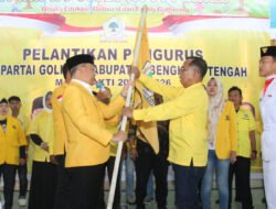 Hendrik Alzen Dilantik Jadi Ketua Golkar Benteng, Ditargetkan Menang Pemilu 2024