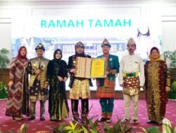 Gubernur Rohidin Dapat Gelar Pangeran ‘Wira Mandala’ dari Kesultanan Palembang Darussalam