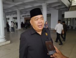 Lanjut Bahas RTRW, Terjadi Perbedaan Pandangan