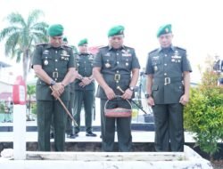 Ziarah Makam, Danrem  041/Gamas Ajak Kenang Kembali Jasa Pahlawan