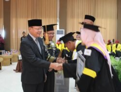 Gubernur Rohidin : Kejujuran Value Tertingggi Dari Wisuda Sarjana
