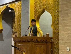 Taraweh Perdana Gubernur Rohidin Jadi Khotib di Mesjid Raya Baitul Izzah