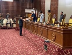 Sampaikan LKPJ Tahun 2022, Gubernur Rohidin Beberkan Pendapatan Daerah Terealisasi di atas Target