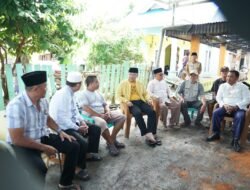 Safari Ramadhan, Gubernur Rohidin Beri Semangat Keluarga Korban Kebakaran Pasar Ipuh