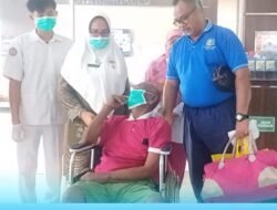 Sempat Dirawat di RSHD, Dinsos Kota Titipkan Kakek Sabari (76) ke Sentra Dharma Guna