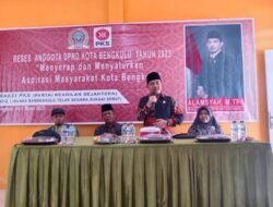 Reses Alamsyah Serap Aspirasi Warga RT 18 Bentiring Permai