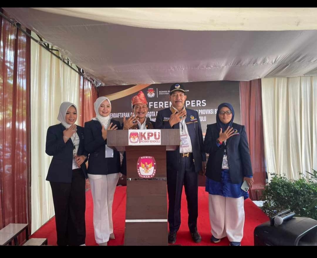 Rombongan Ketua dan Pengurus NasDem Bengkulu, Kamis (11/5). Foto - Iwan Radar Informasi News.Com