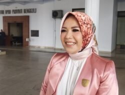 Zulasmi Octarina Pastikan Kawal Pekerjaan Jalan Lebong dan Rejang Lebong
