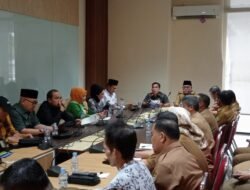 Hearing Bersama Ortu Siswa SMA, Ketua Komisi IV : Kalu Ada Bukti Trasnfer Uang Selama PPDB Silahkan Lapor