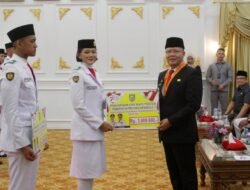 Jalankan Tugas dengan Sangat Baik, Paskibraka Bengkulu Mendapat Pujian dari Gubernur Rohidin sebelum Dibubarkan