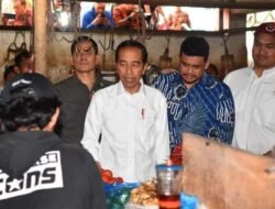 Kunjungi Pasar Sukaramai, Presiden Jokowi Tinjau Kondisi dan Harga Sejumlah Komoditas Pangan