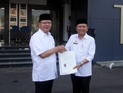 Tersenyum Lepas dan Bahagia, Sekda Hamka Resmi Akhiri Masa Pengabdian sebagai ASN