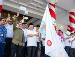 Gubernur Rohidin Lepas Pawai Roadshow Bus KPK RI