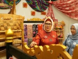 Dukung Produk Lokal Terus Berkembang, Derta Rohidin Tampilkan Perajin Terbaik Bengkulu Pada Pameran Kriyanusa 2023