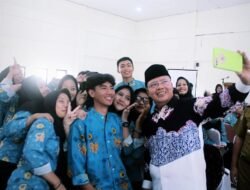 Gubernur Rohidin Minta Anak Sekolah SMA Kota Melek Hukum