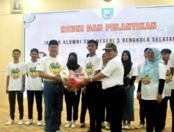Pengurus Ikatan Alumni SMAN 3 Bengkulu Selatan Dilantik, Gubernur Rohidin Pesankan Ini