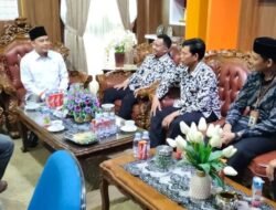 Didatangi Guru, Alamsyah : Insya Allah Saya Kawal Anggaran Pendidikan Agar Tepat Sasaran