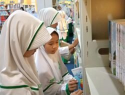 Belajar ke DPK Provinsi Bengkulu, Ratusan Siswa SD MI Humairah Kota Bengkulu Kunjungi DPK Provinsi Bengkulu