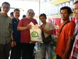 Pj Walikota Bengkulu Salurkan Beras CPP Pada 19.858 KPM