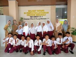 SDN 12 Kota Kunjungi DPK Provinsi Bengkulu, DPK Provinsi Bengkulu Kenalkan Layanan Perpustakaan