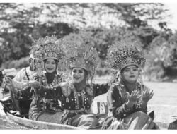 Orang Bengkulu di Malaysia Dikenal Dengan Kue Tat