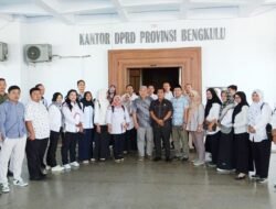 Audiensi Bersama Komisi IV DPRD Provinsi Bengkulu, Puluhan FGPPNS Bahas Nomor NIP