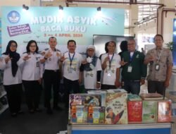 Buku Bacaan Bermutu Kemendikbudristek Jadi Sahabat Literasi Temani Pemudik ke Lubuklinggau