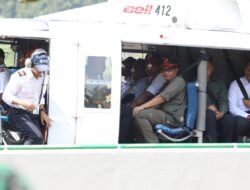 Gunakan Heli Kepala BNPB Dampingi Menko PMK Meninjau Longsor Di Tol Bocimi
