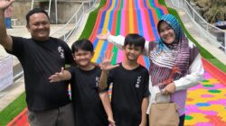 Serunya Meluncur di Wahana Rainbow Slide Tebing Suban Park, Satu-satunya Yang Ada di Benģkulu