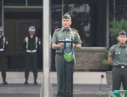 Danrem 041/Gamas Pimpin Upacara Pengibaran Bendera