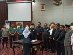 Rohidin Pamit Maju Kembali Menjadi Calon Gubernur Saat Paripurna, Seluruh Fraksi DPRD Provinsi Bengkulu Setujui Raperda Perubahan Kedua Perda Nomor 8 Tahun 2016