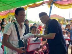 Pemerintah Kabupaten Bengkulu Tengah Salurkan Bantuan Seragam dan Perlengkapan Sekolah