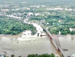 Sungai Barito Meluap, Enam Kecamatan di Kabupaten Murung Raya Terendam Banjir