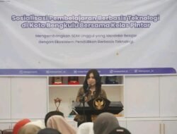 Sosialisasi Kelas Pintar, Pemerintah Dorong Adaptasi Teknologi di Sekolah