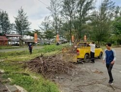 Pikat Wisatawan Berlibur, Pemkot Bengkulu Bersihkan Kawasan Pantai Pasar Bengkulu dan Kota Tuo