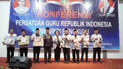 Konferensi PGRI Provinsi Bengkulu Masa Bakti XXIII, Rosjonsyah: Hak Guru Harus Diprioritaskan