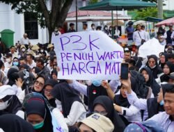 Evaluasi dan Seleksi Jadi Kunci: Pemprov Bengkulu Janji Akomodasi Honorer