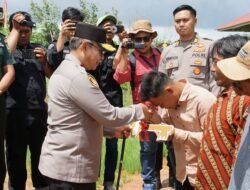 Bakti Sosial, Polda Bengkulu Bedah Rumah Warga Tanjung Jaya