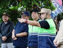 Bersinergi Gubernur Helmi Hasan Bersama Walikota Dedy Wahyudi Tinjau Drainase di Penurunan, Siap Bantu Pemkot