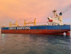 Pelindo Sukses Lakukan Pemanduan Perdana Kapal Besar di Labuh Luar Pulau Baai