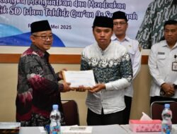 Berikan Empati, Mendikdasmen Temui Keluarga Korban Kecelakaan Guru SD ITQ As-Syafi’iyah