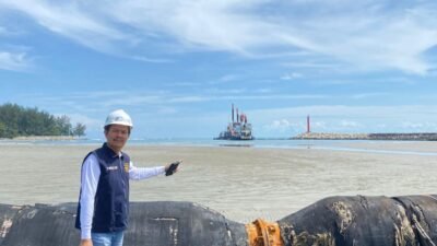 Pasir Tutup Alur Pelabuhan Pulau Baai, Kapal Keruk Dinilai Belum Optimal