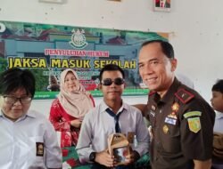 Jaksa Masuk Sekolah, Kajati Bengkulu Sambangi SLB 5 Kota Bengkulu