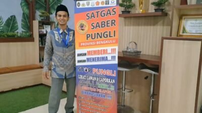 “Fatkur Rohman dan Kampung Anti Korupsi: Teladan Perubahan dari Pinggiran Bengkulu”