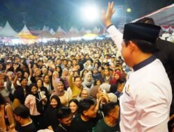 Malam Puncak Festival Tabut Muharram Pecah, Pantai Panjang Dibanjiri Lautan Manusia