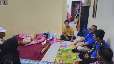 Pemkot Bawa Warga Benteng Berobat ke RSMY