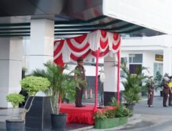 Wakajati Bengkulu Pimpin Apel Gabungan: Teguhkan Komitmen dan Disiplin Insan Adhyaksa