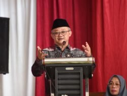 Mendikdasmen Imbau Orang Tua Antar Anak di Hari Pertama Sekolah: Wujudkan MPLS Ramah 2025